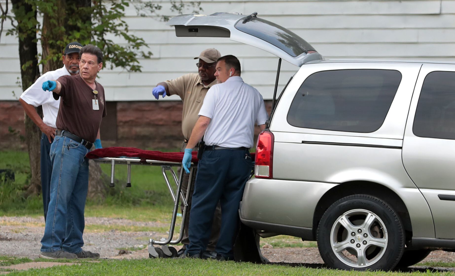East St. Louis fire kills 5 children
